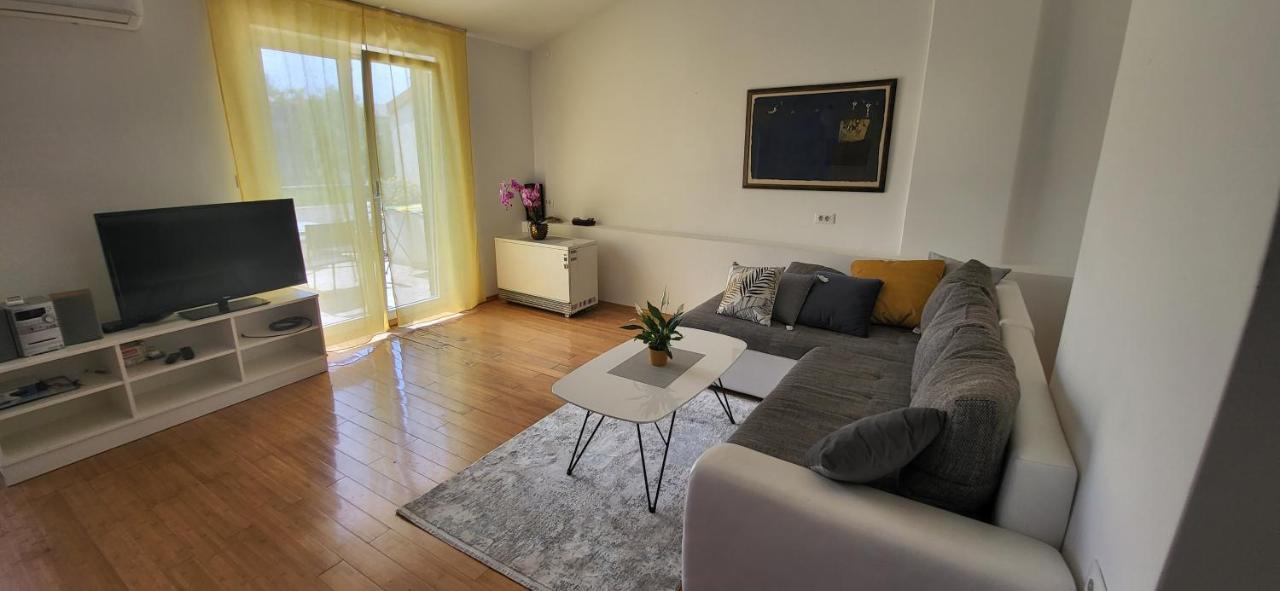 Petra Pekica Apartment *