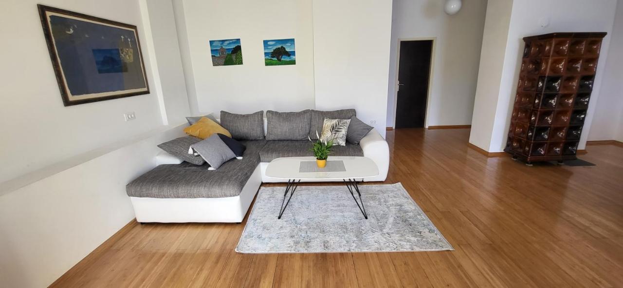 Apartment Petra Pekica Pula