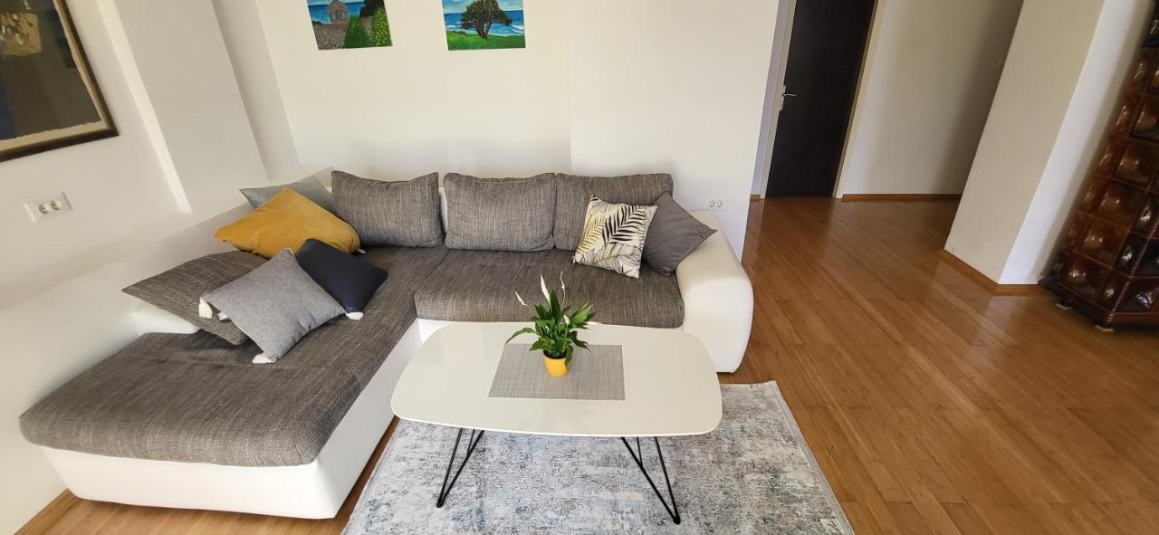 Apartment Petra Pekica Pula