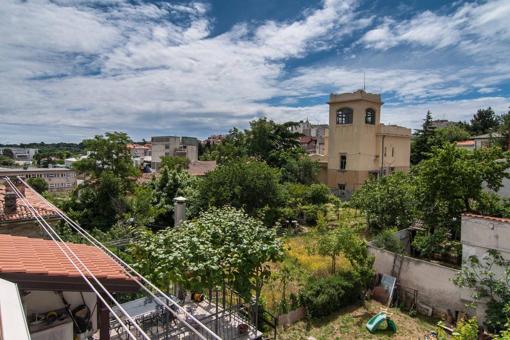 Apartment Petra Pekica Pula