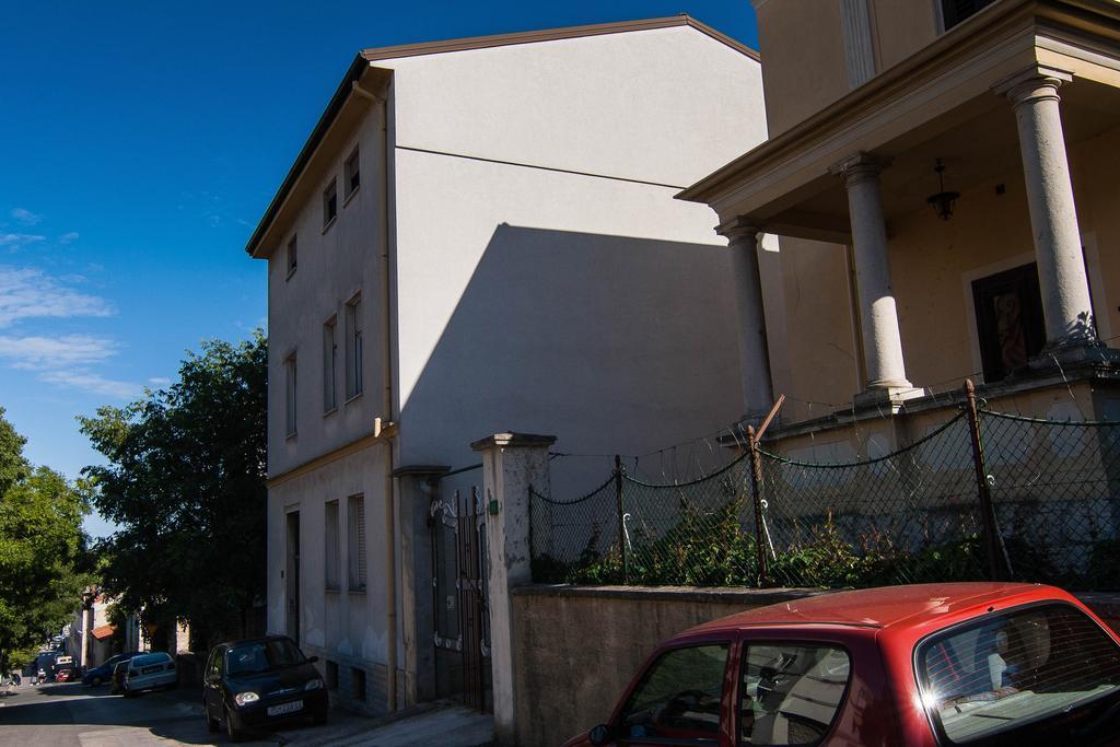Petra Pekica Apartment *